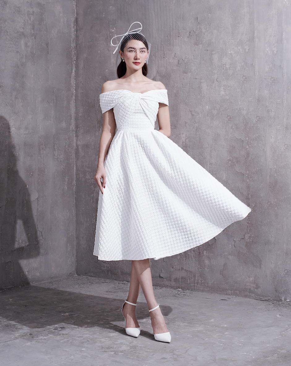 LIGHTLY WIND DRESS
